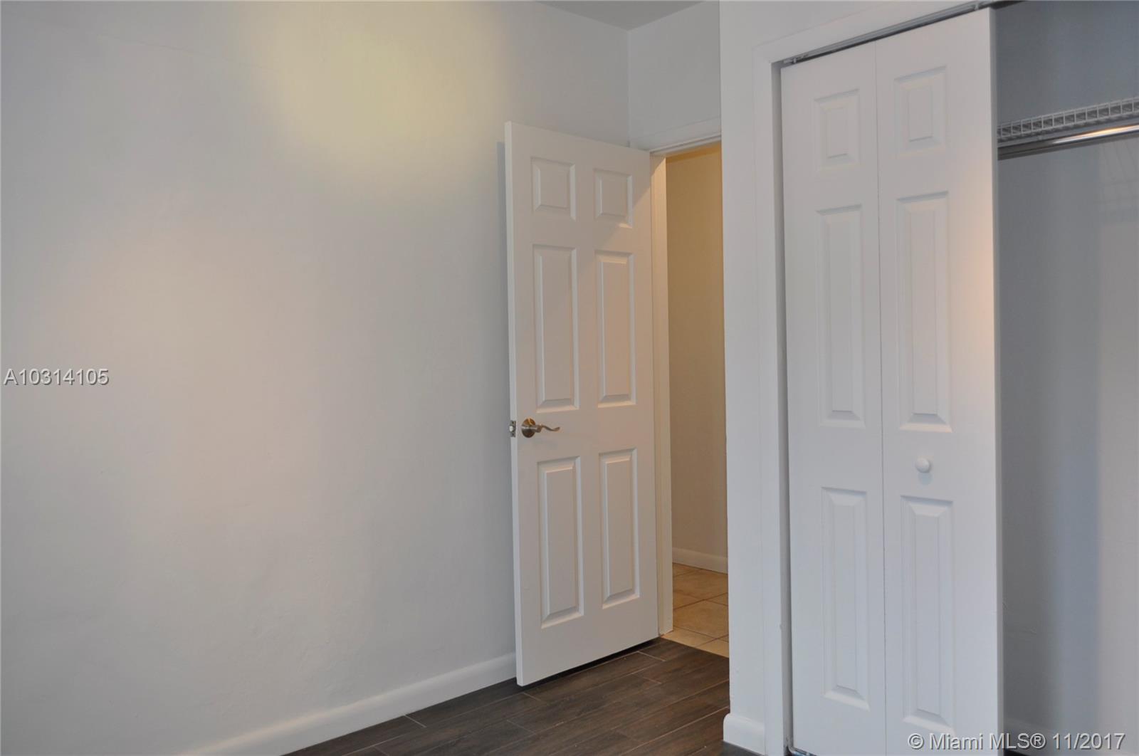 SURFSIDE - Residential Lease