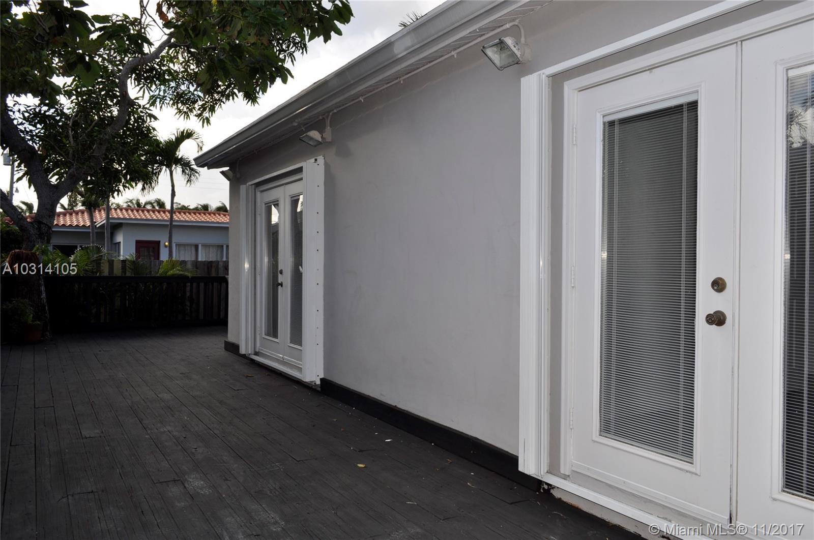 SURFSIDE - Residential Lease