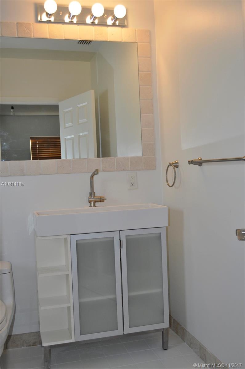 SURFSIDE - Residential Lease