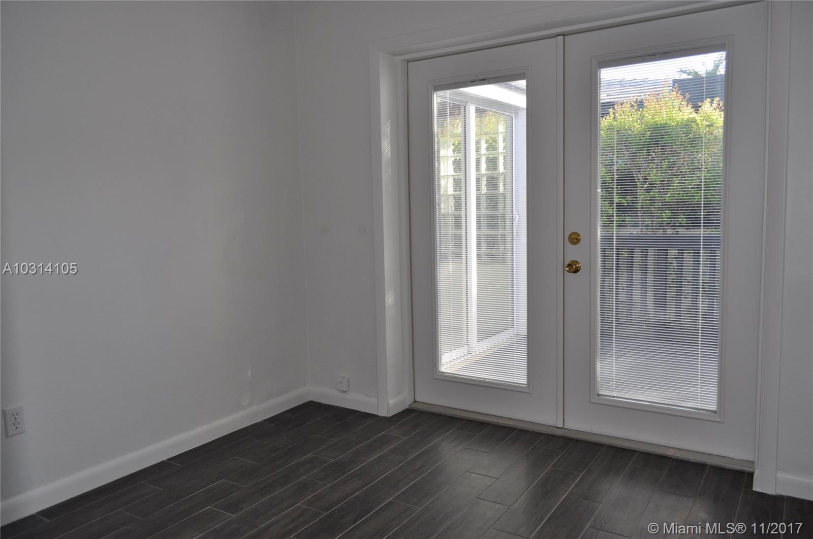 SURFSIDE - Residential Lease