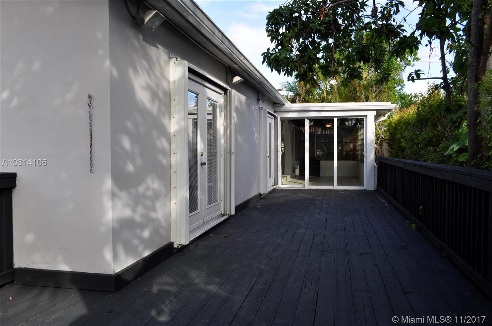 SURFSIDE - Residential Lease