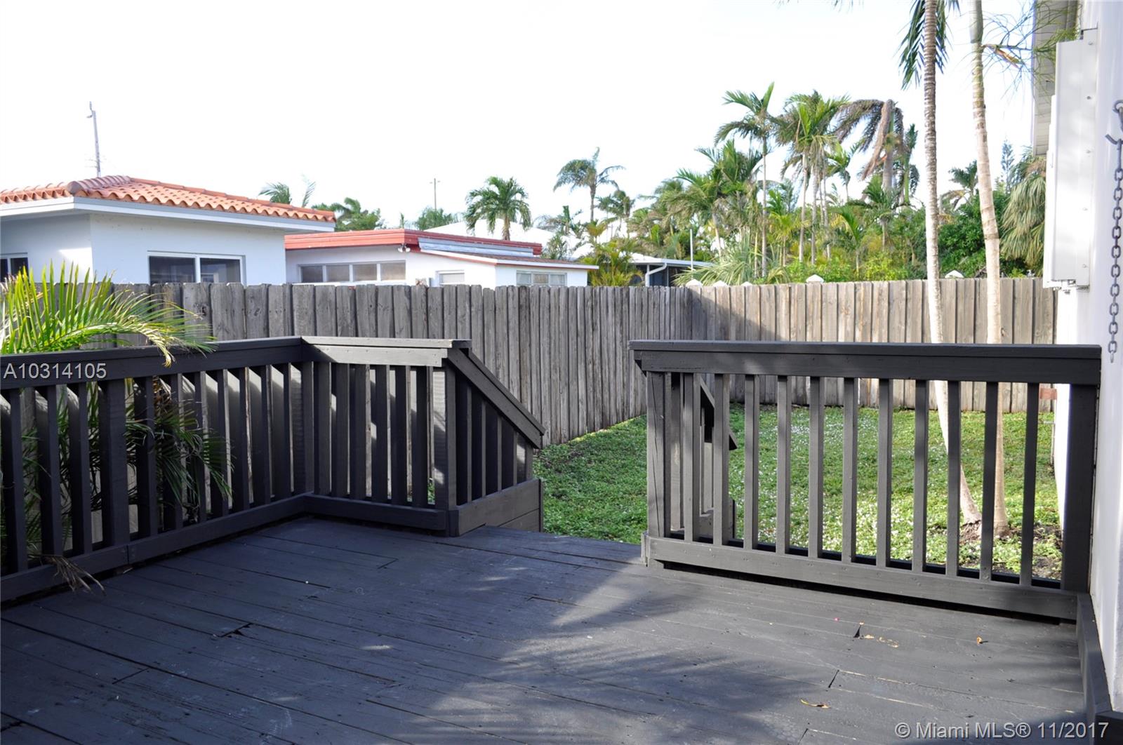 SURFSIDE - Residential Lease