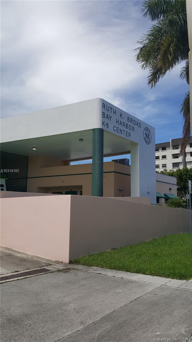 SURFSIDE - Residential Lease