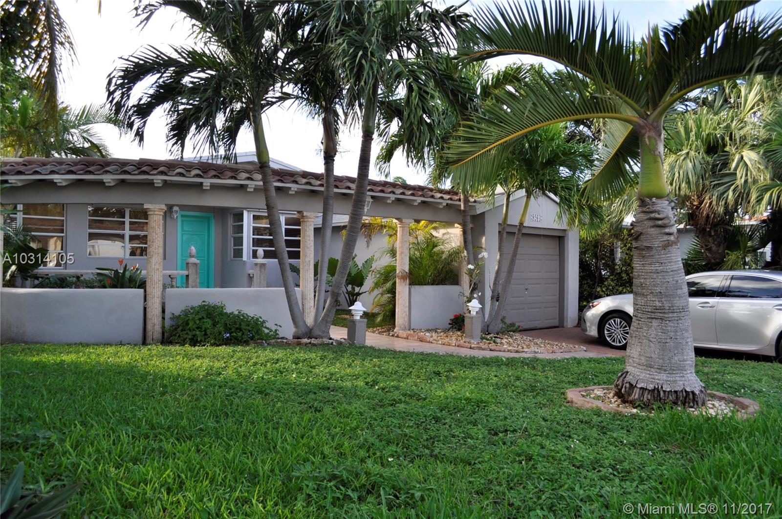 SURFSIDE - Residential Lease