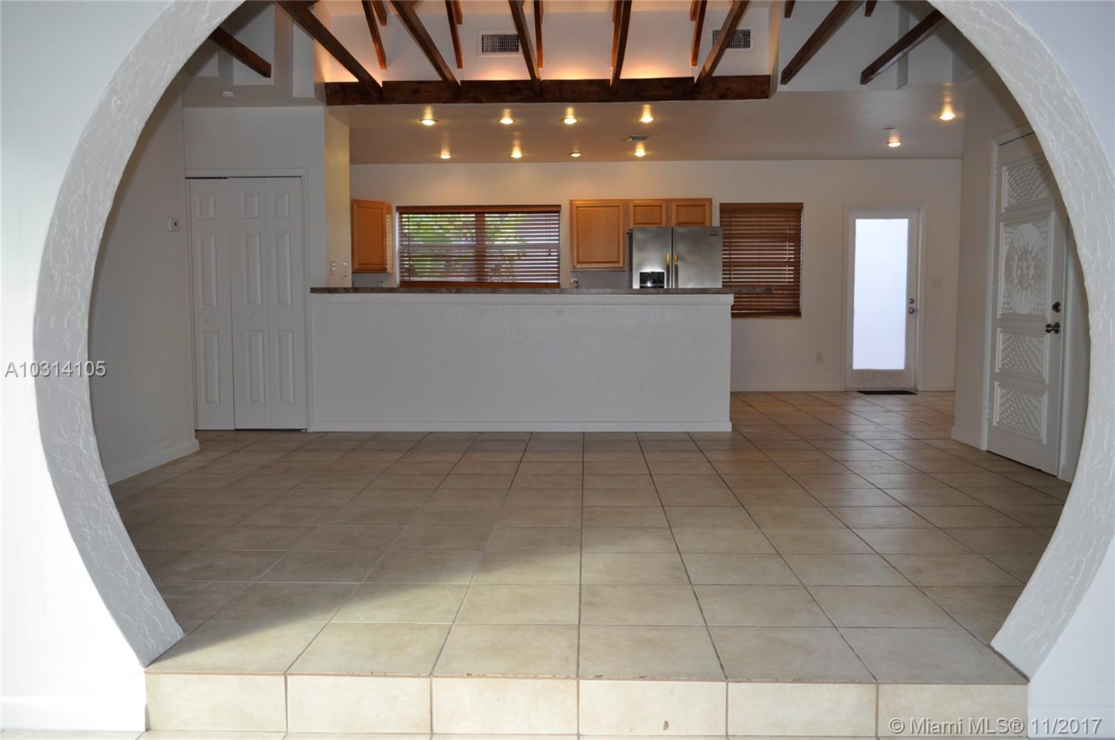 SURFSIDE - Residential Lease