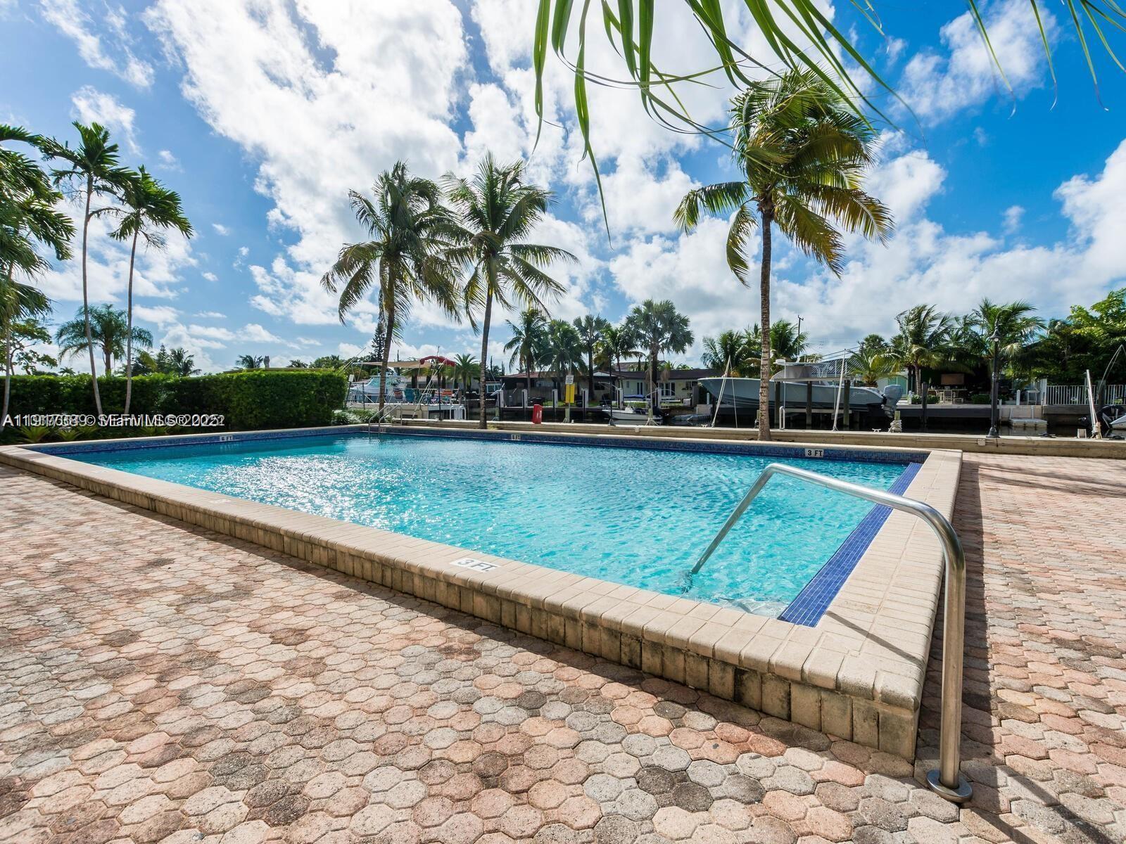 VECINO DEL MAR CONDO - Residential Lease