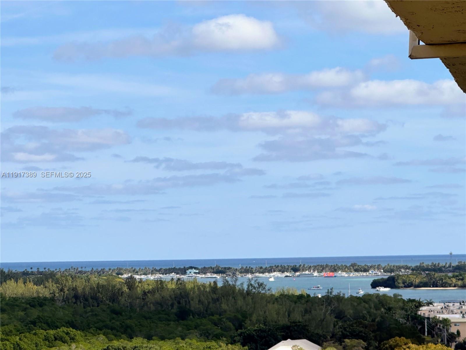 VECINO DEL MAR CONDO - Residential Lease