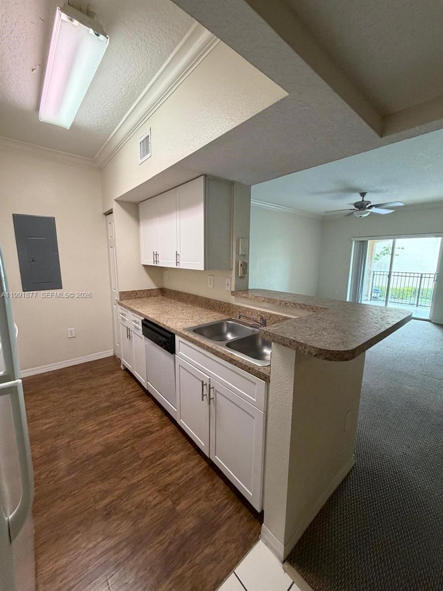 MARQUESA CONDO SUB - Residential