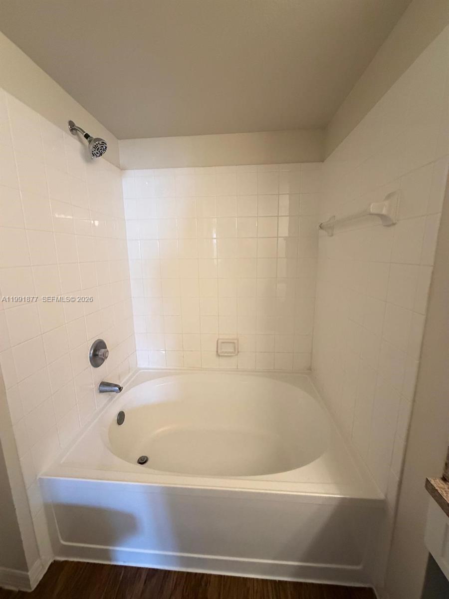 MARQUESA CONDO SUB - Residential