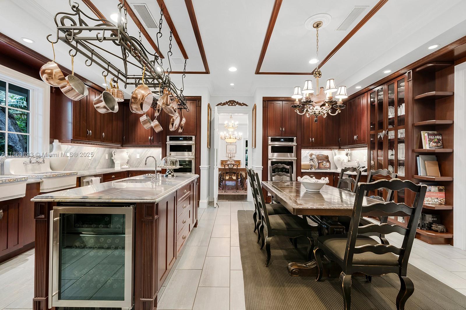 CORAL GABLES BISC BAY SEC - Residential