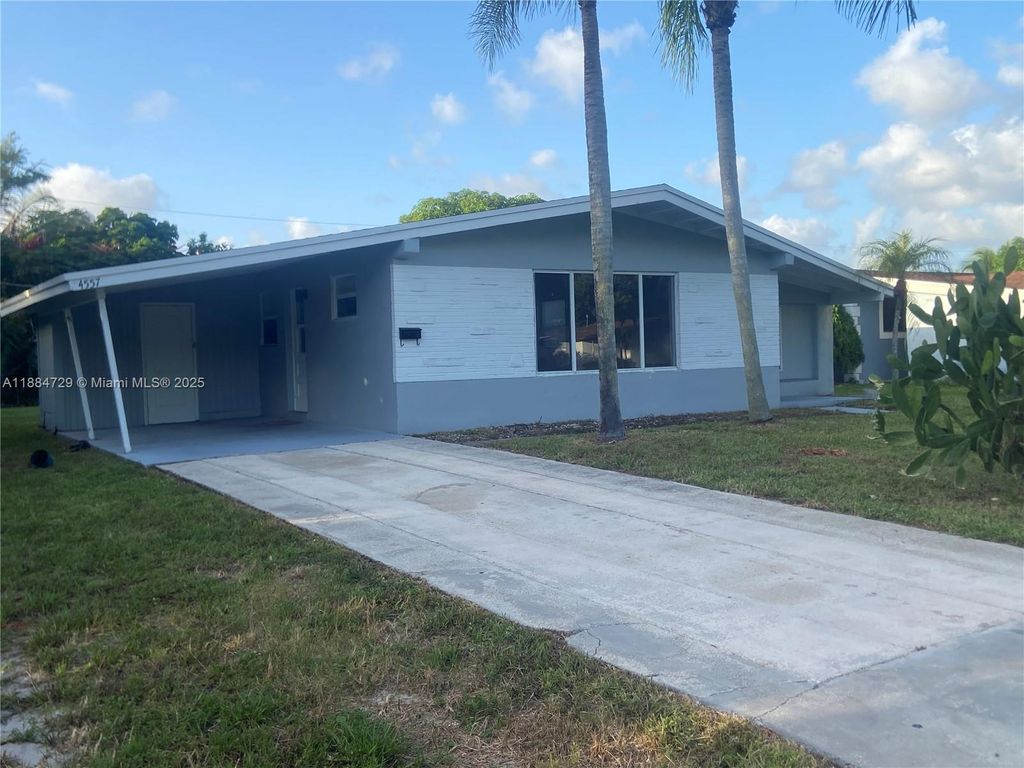 Photo of 4557 NW 3rd St #., Plantation, FL 33317 (MLS # A11884729)