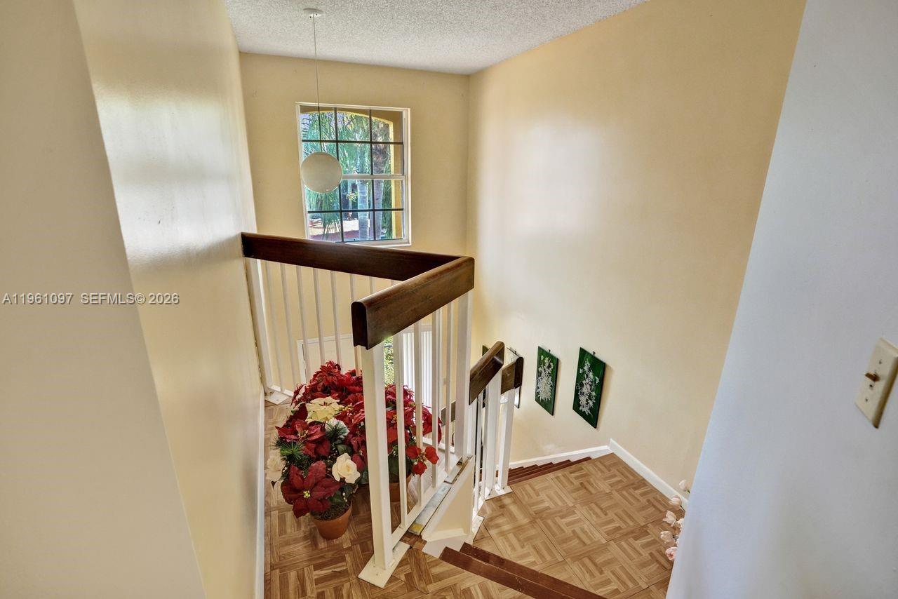 CHARLESTOWNE - Residential