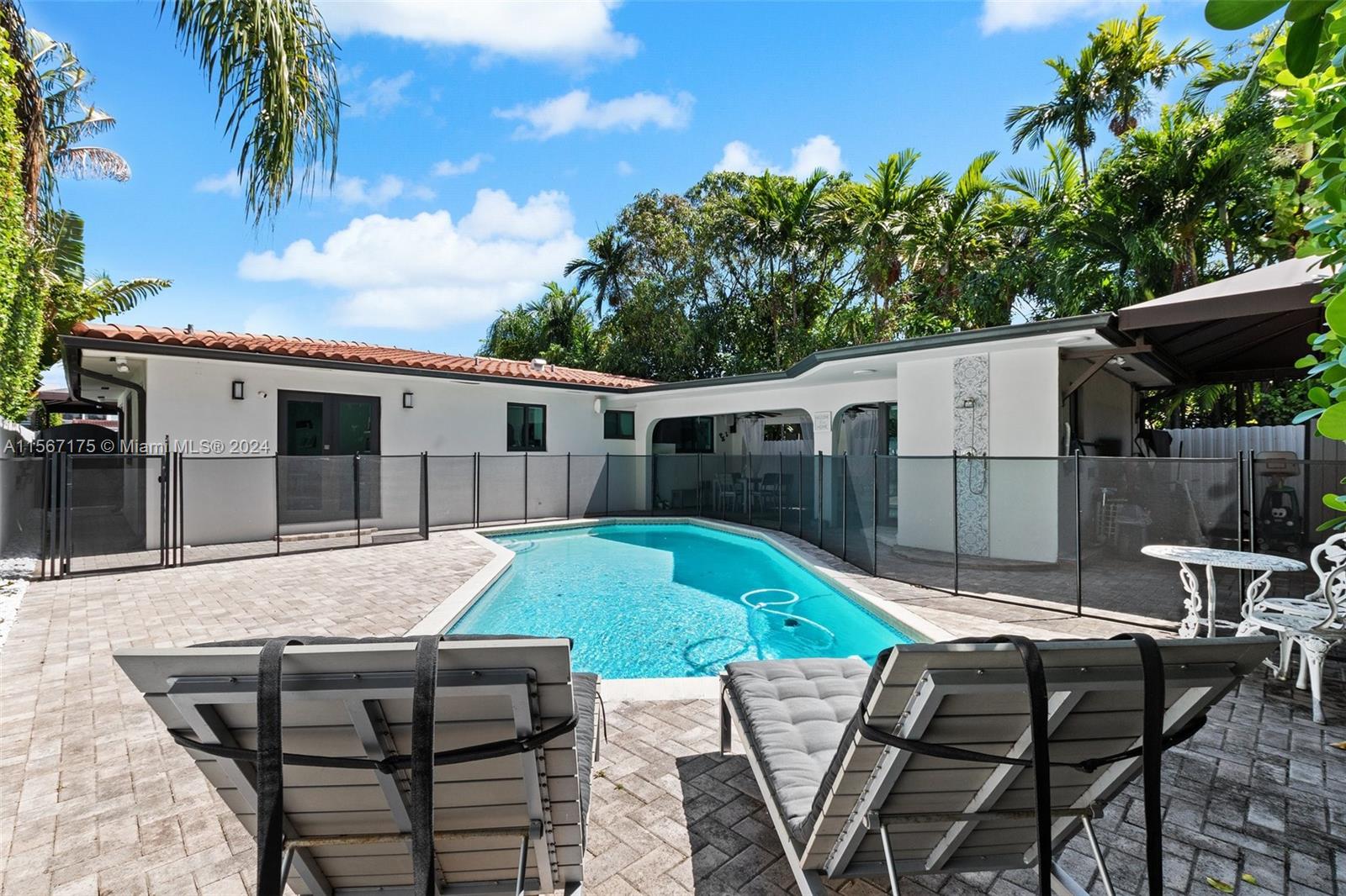 SILVER BLUFF ESTS-SEC A - Residential