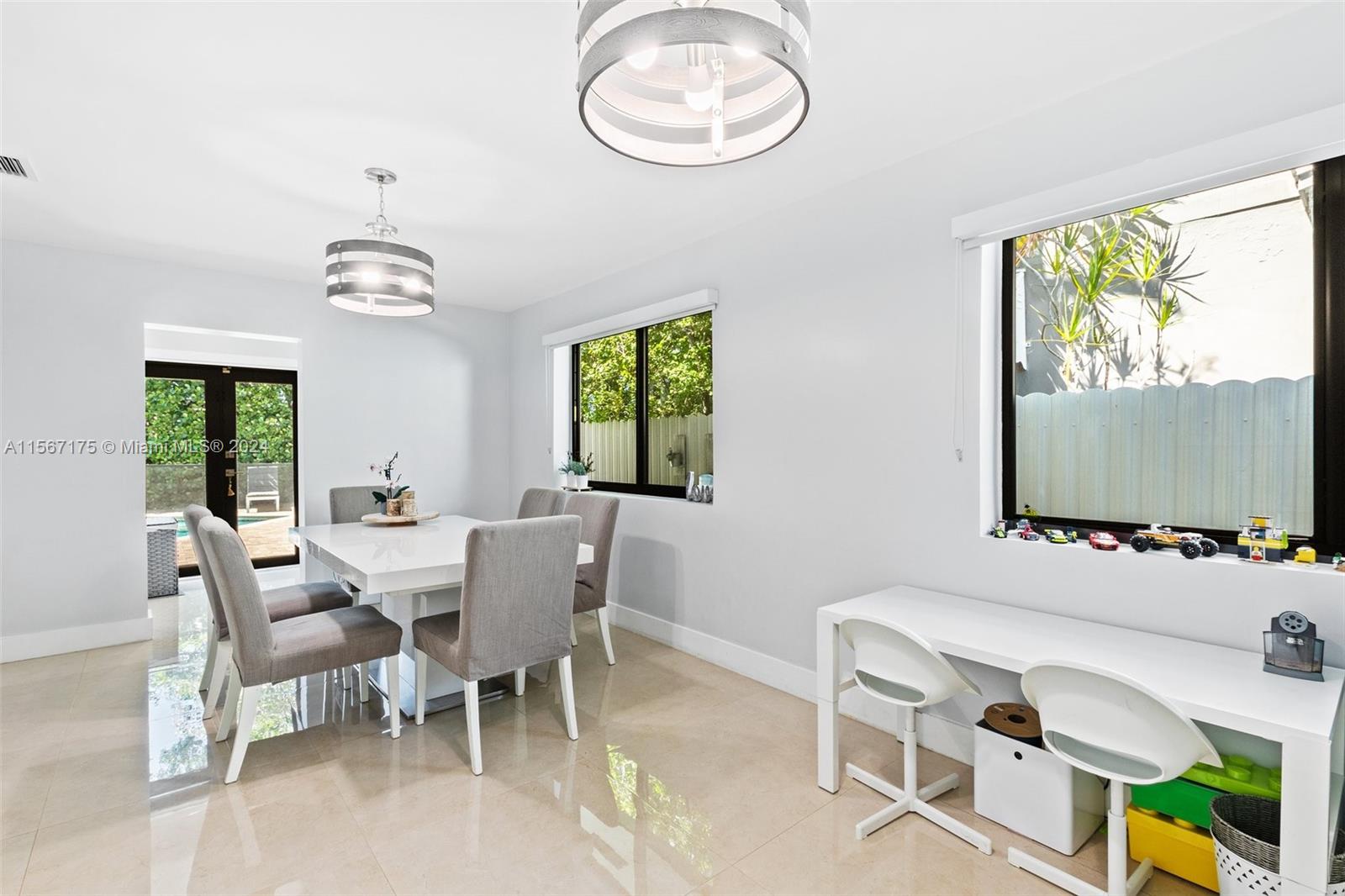 SILVER BLUFF ESTS-SEC A - Residential