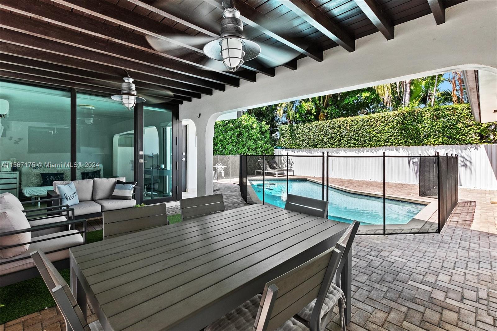 SILVER BLUFF ESTS-SEC A - Residential