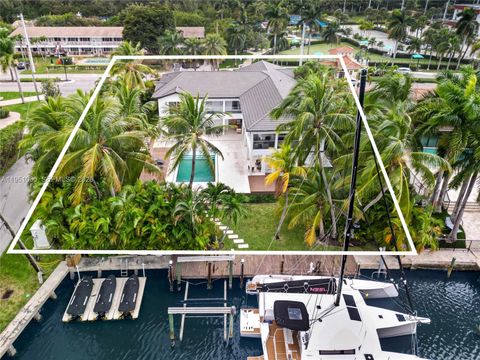 Photo of 431 Layne Blvd, Hallandale Beach, FL 33009 (MLS # A11951060)