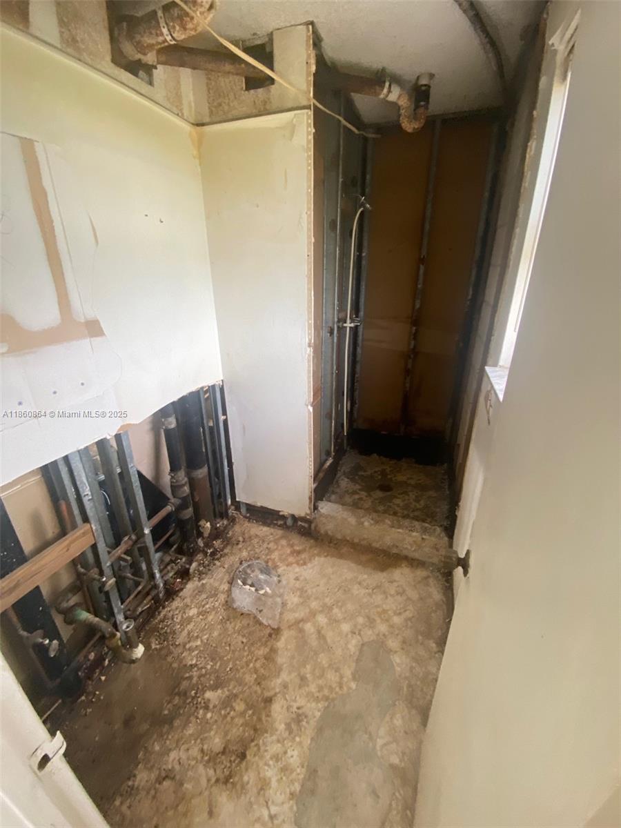 CORAL WAY TOWERS CONDO - Residential