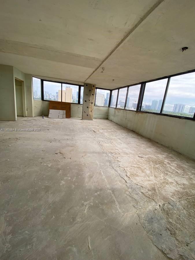 CORAL WAY TOWERS CONDO - Residential