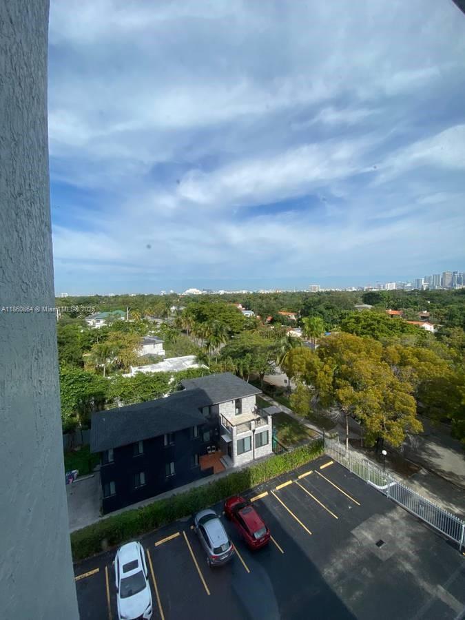 CORAL WAY TOWERS CONDO - Residential