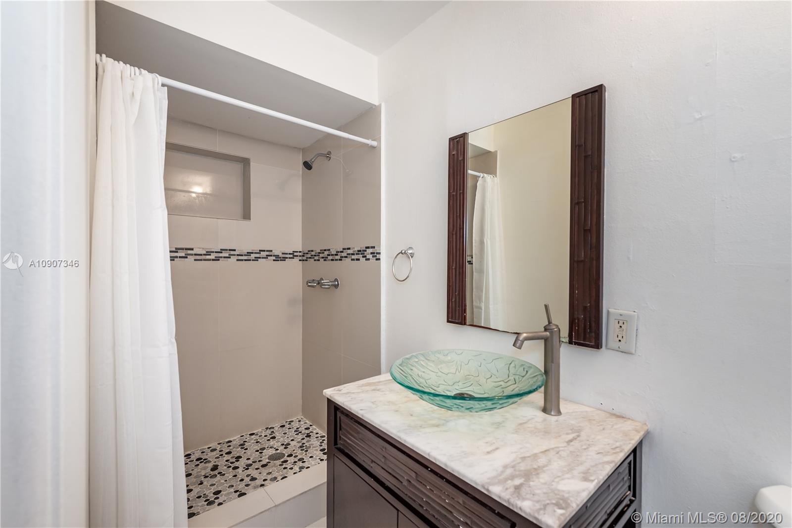 LINDA SUE PARK - Residential