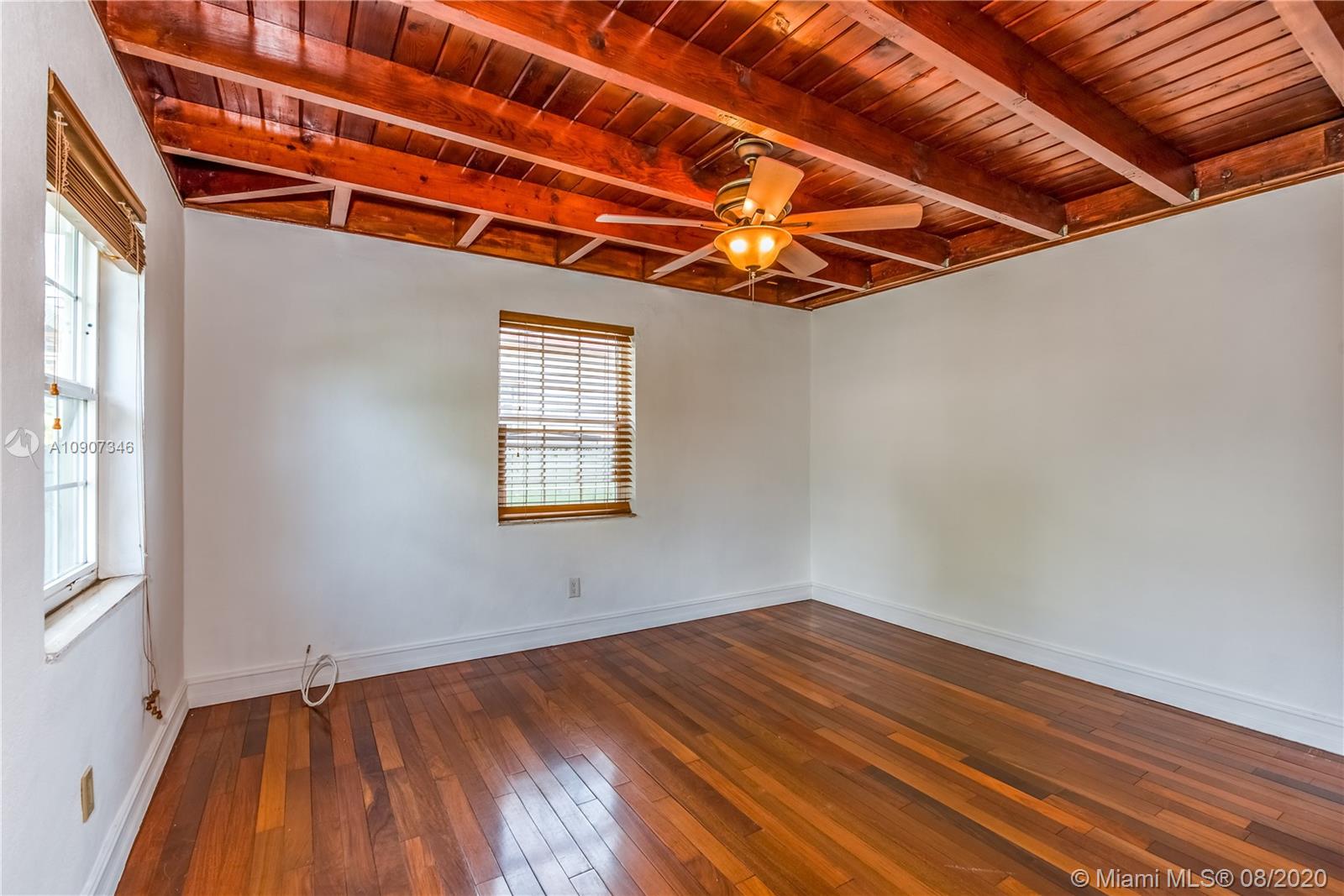 LINDA SUE PARK - Residential