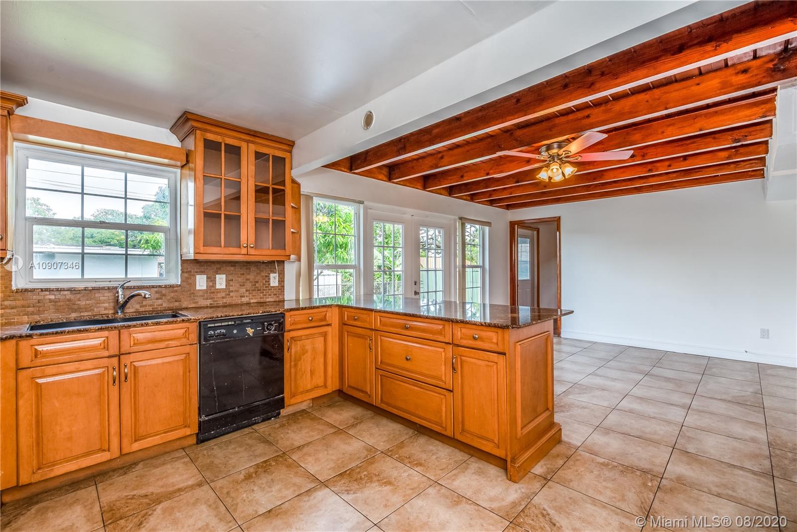 LINDA SUE PARK - Residential