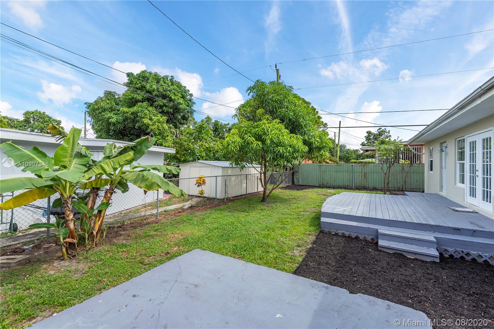 LINDA SUE PARK - Residential