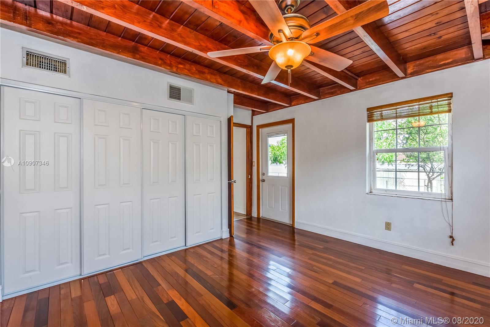 LINDA SUE PARK - Residential