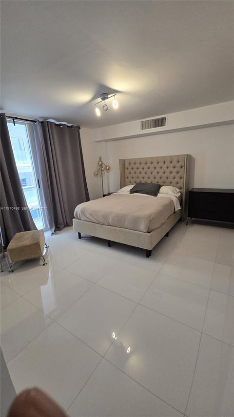 9195 Collins Ave 406 Surfside FL 33154