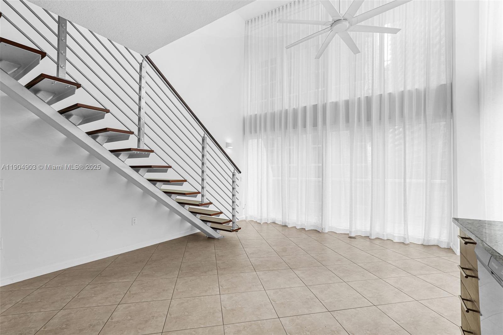 BRICKELL ON THE RIVER S T - Residential