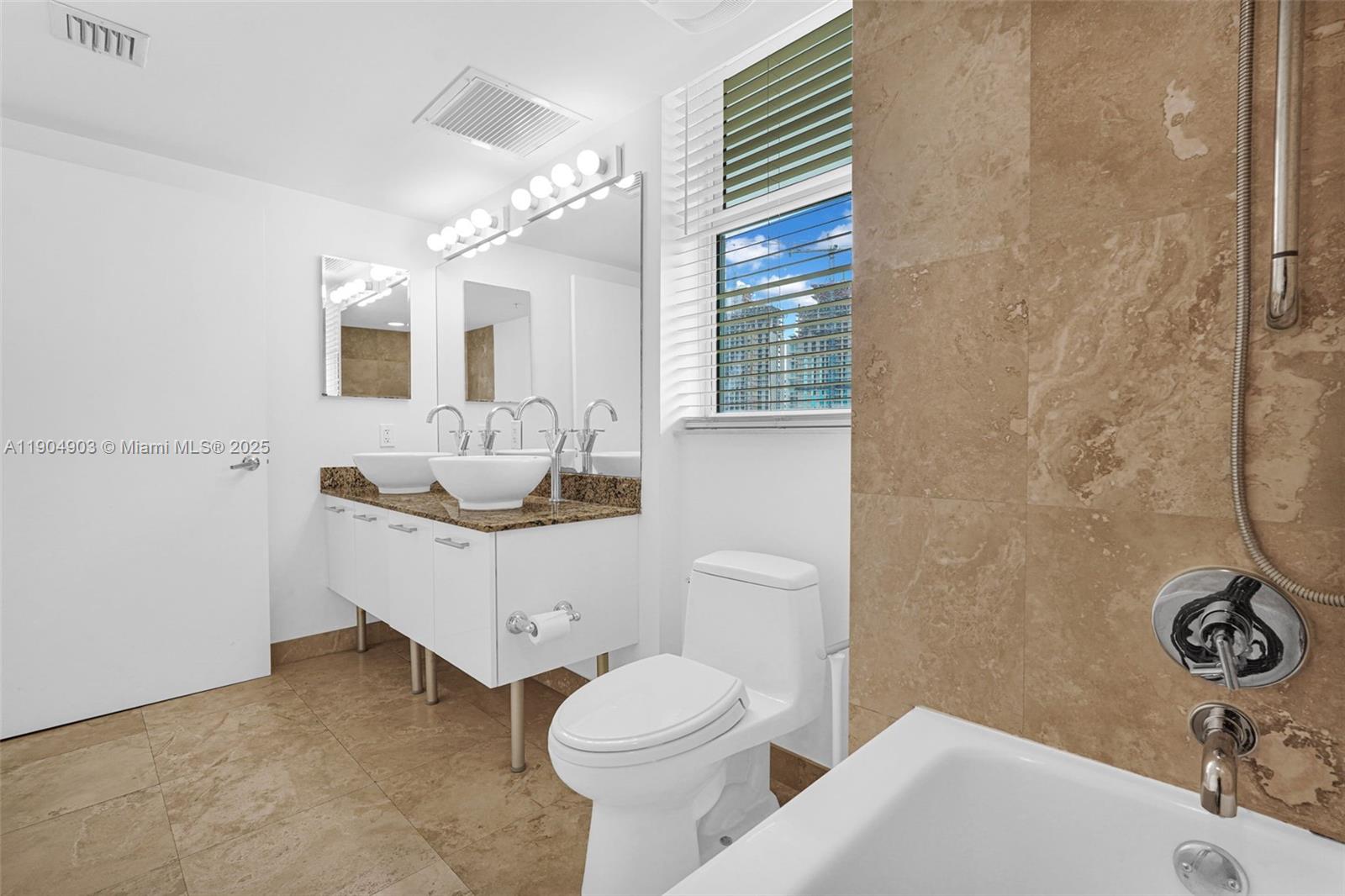 BRICKELL ON THE RIVER S T - Residential