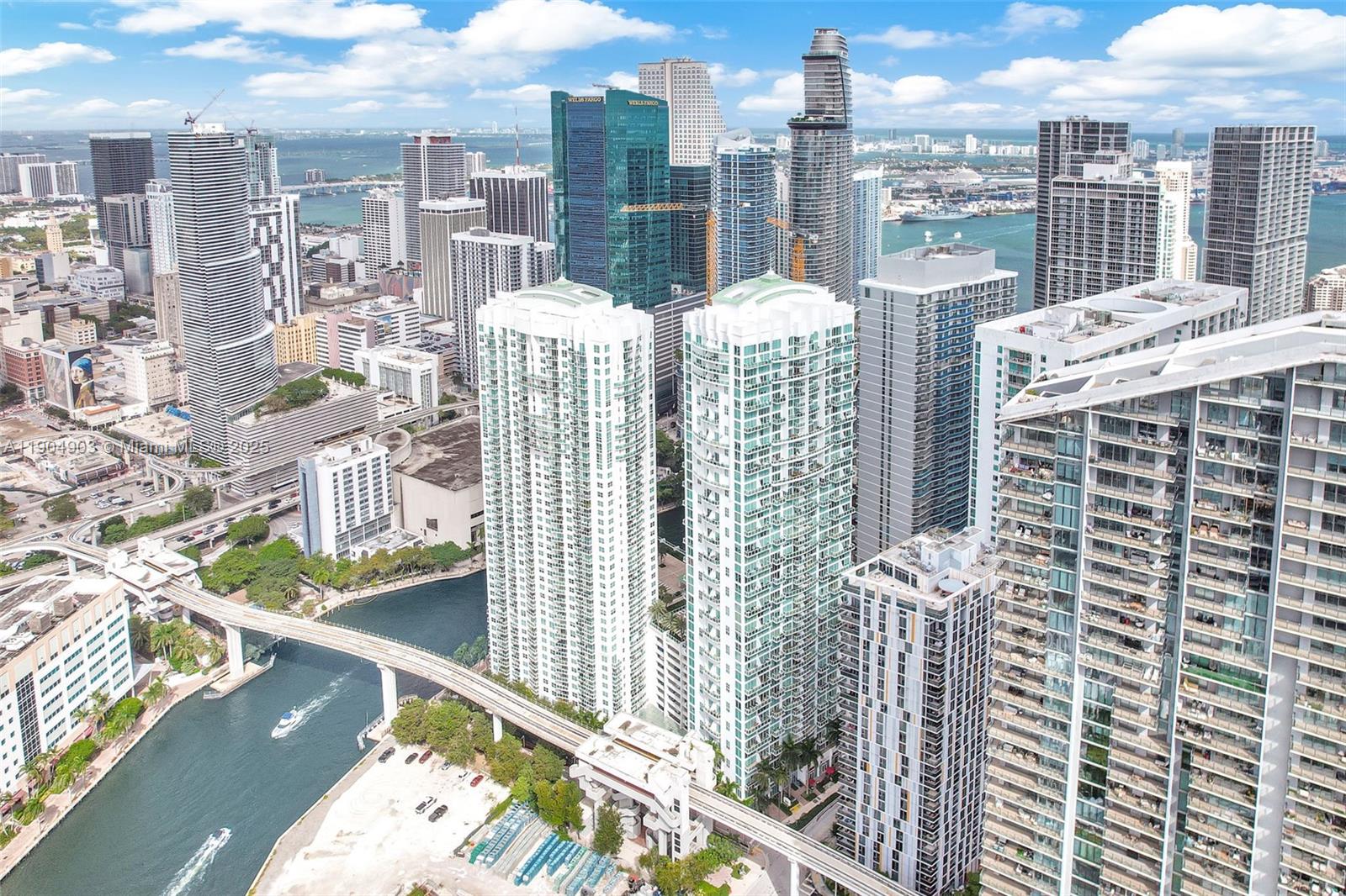 BRICKELL ON THE RIVER S T - Residential