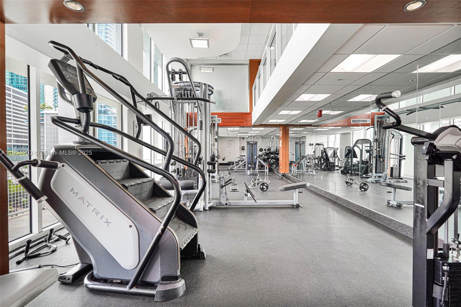 BRICKELL ON THE RIVER S T - Residential