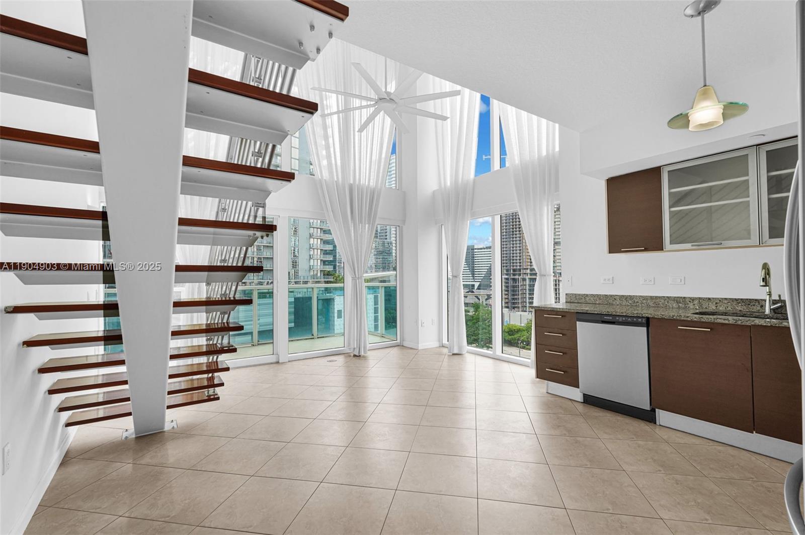 BRICKELL ON THE RIVER S T - Residential