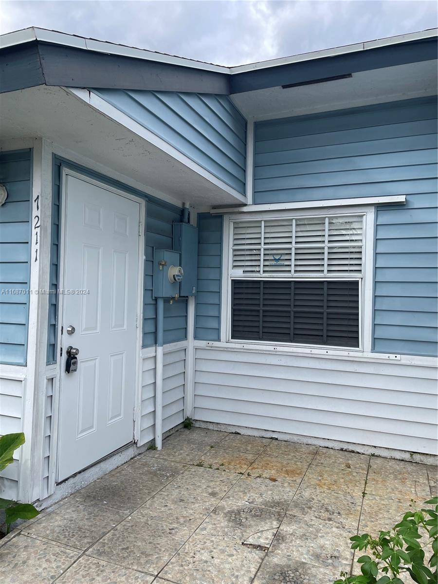 Rental Property at 7211 Tam Oshanter Blvd, North Lauderdale, Miami-Dade County, Florida - Bedrooms: 2 
Bathrooms: 2  - $2,100 MO.