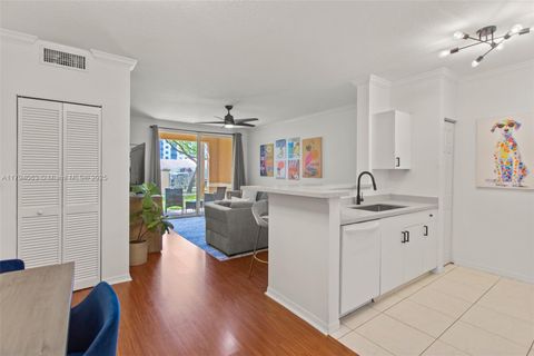6831 SW 44th St 101 Miami FL 33155