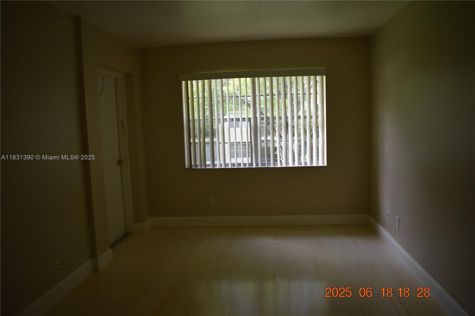 4272 NW 89th Ave 203