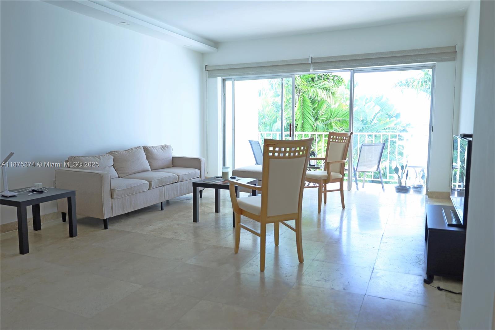 ARLEN HOUSE WEST CONDO - Residential