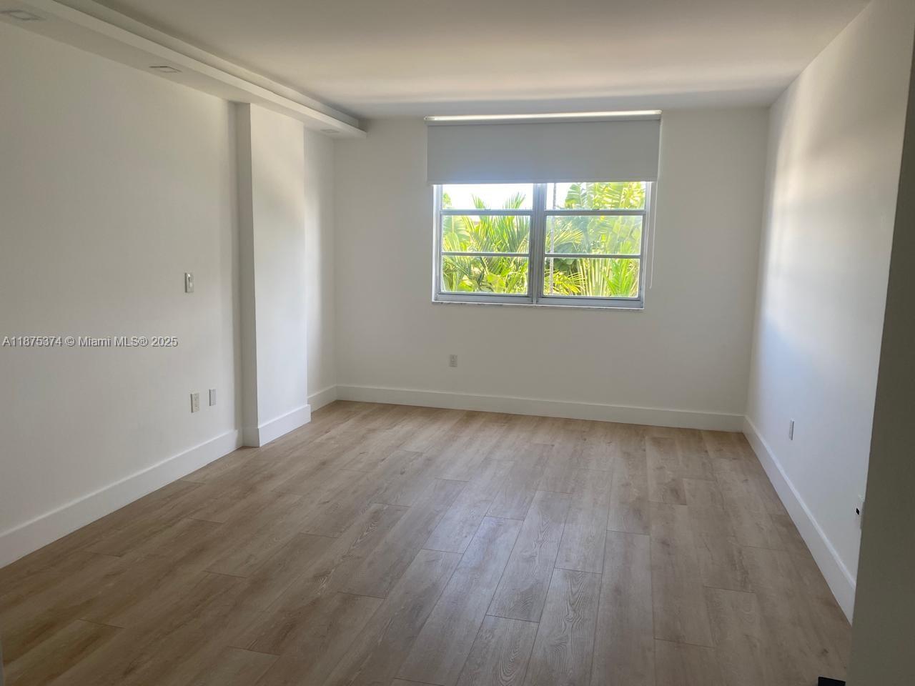 ARLEN HOUSE WEST CONDO - Residential