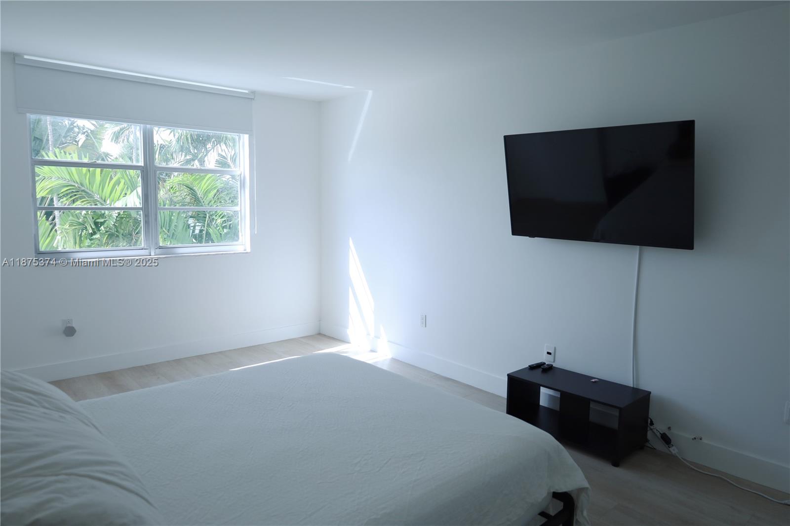 ARLEN HOUSE WEST CONDO - Residential