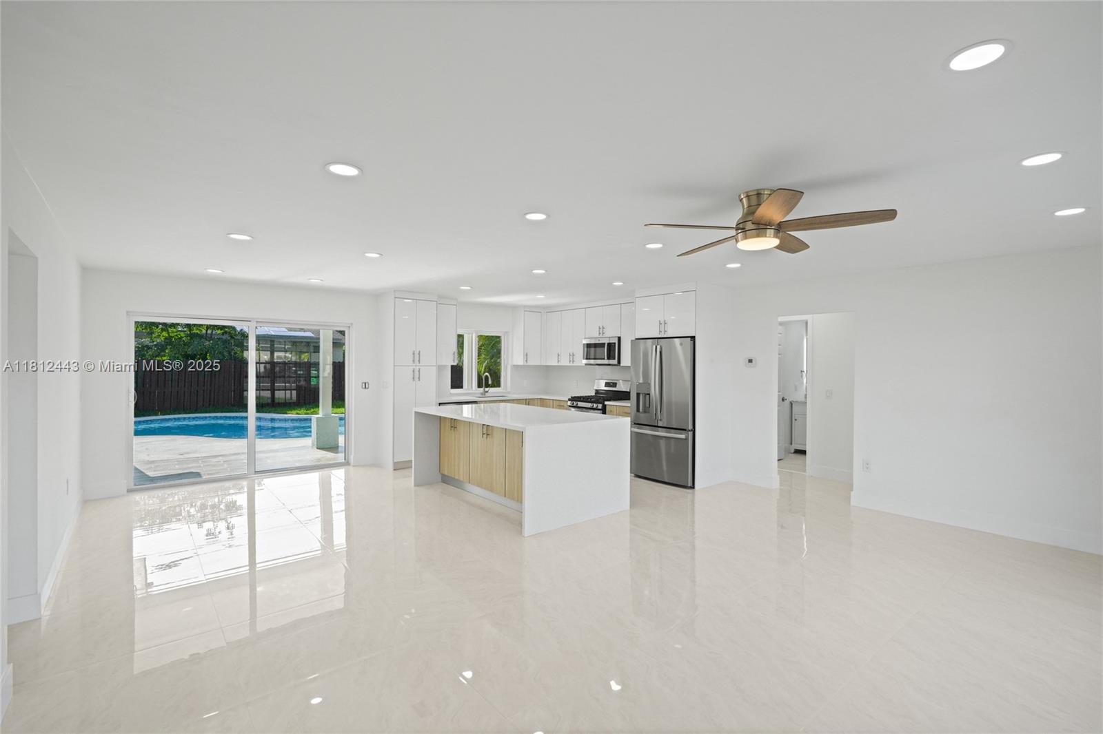 3830 NW 113th Ter