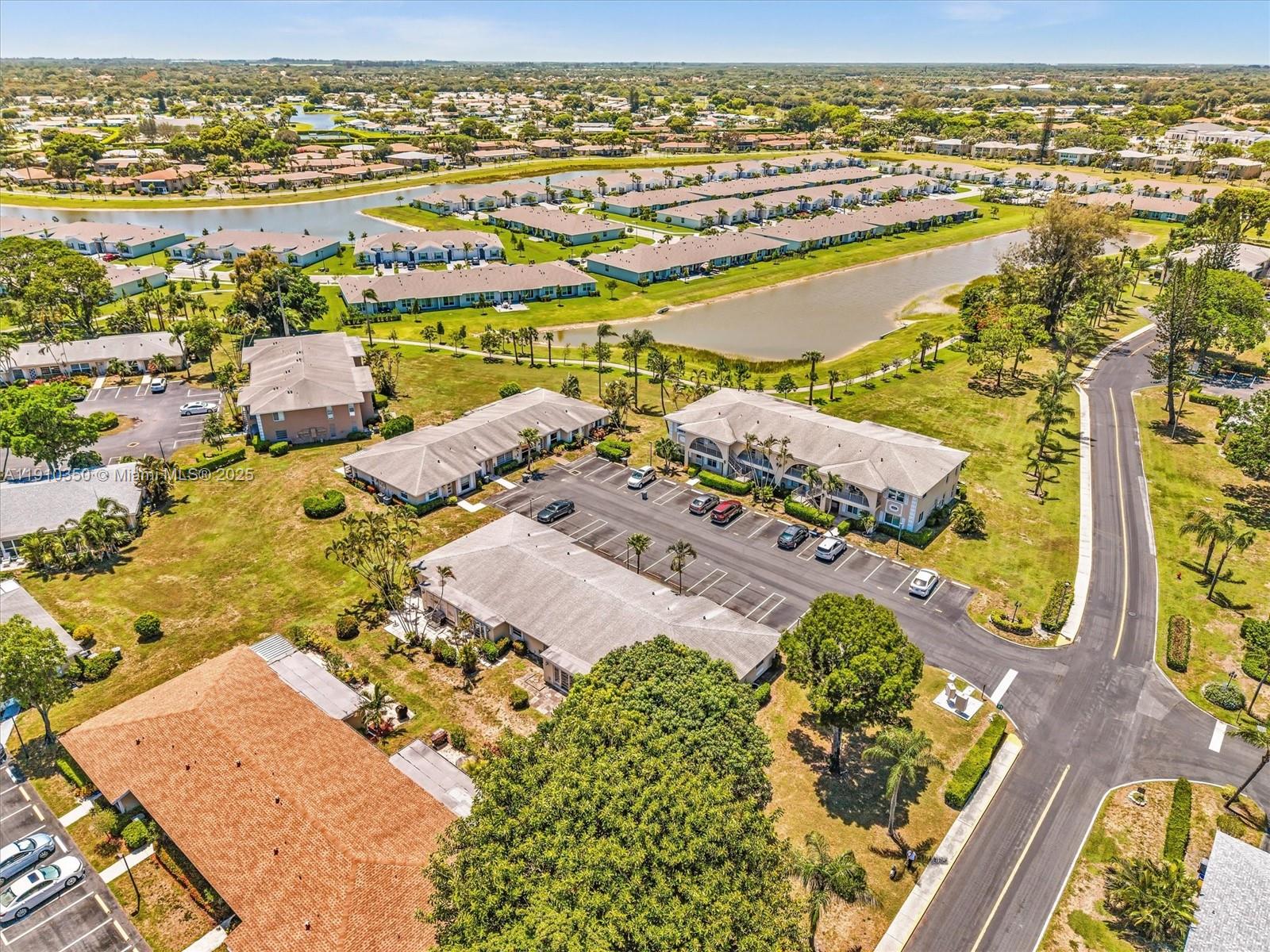 PALM GREENS AT VILLA DEL - Residential Lease