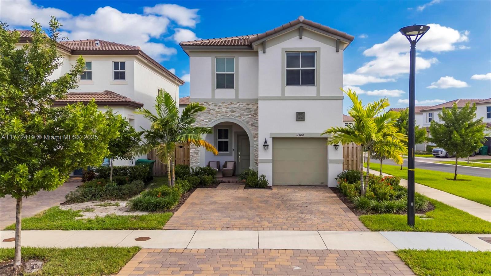 Rental Property at 2388 Nw 130th Ter, Miami, Broward County, Florida - Bedrooms: 5 
Bathrooms: 3  - $4,600 MO.