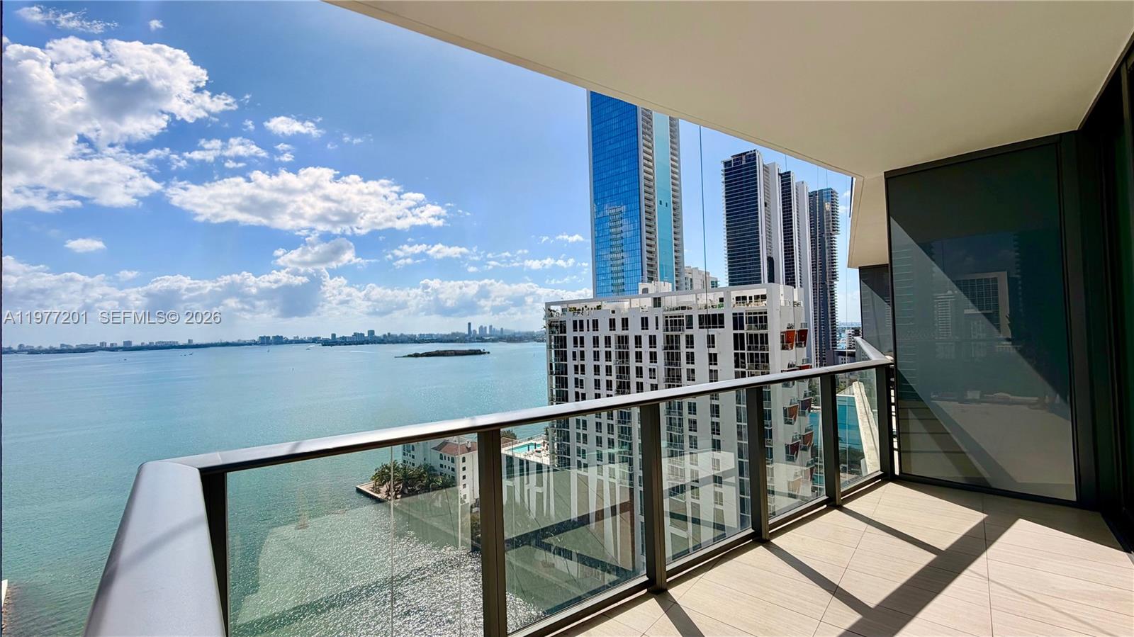 ICON BAY CONDO - Residential