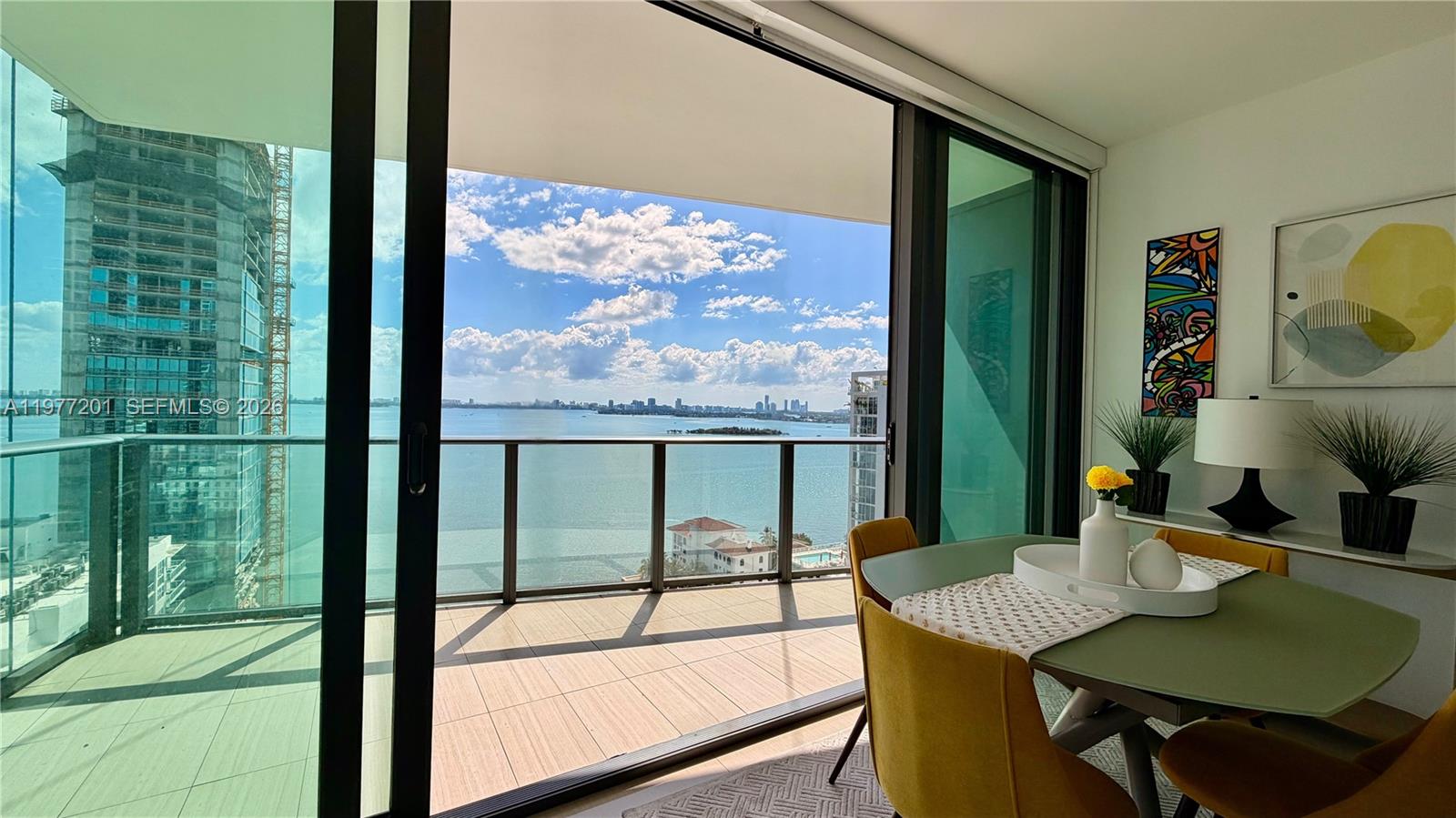 ICON BAY CONDO - Residential