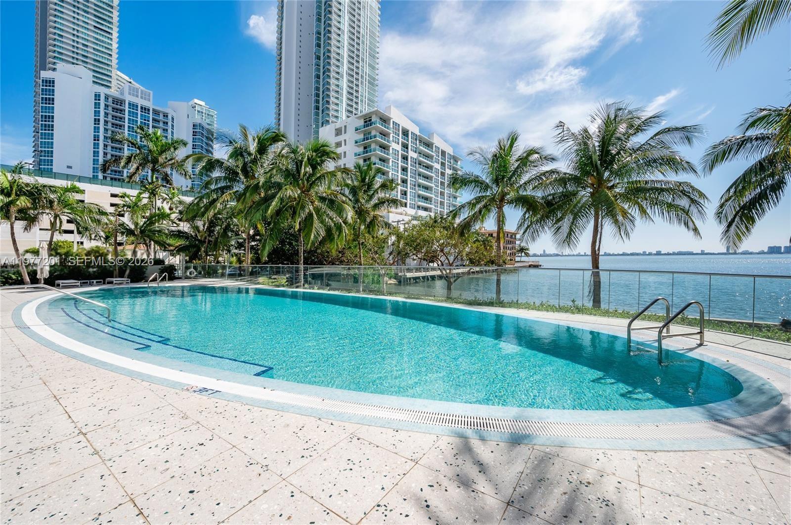 ICON BAY CONDO - Residential