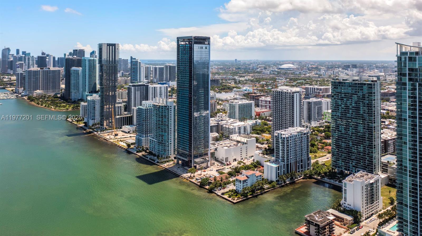 ICON BAY CONDO - Residential