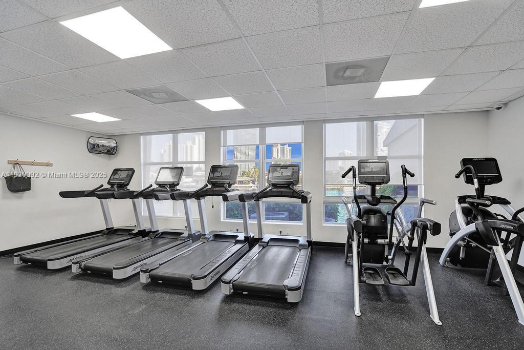 MYSTIC POINTE CONDO NO TH - Residential