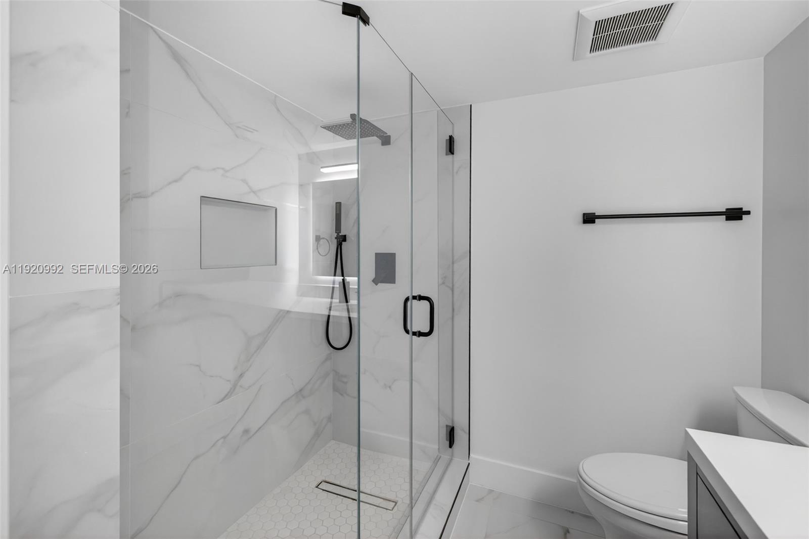 MYSTIC POINTE CONDO NO TH - Residential