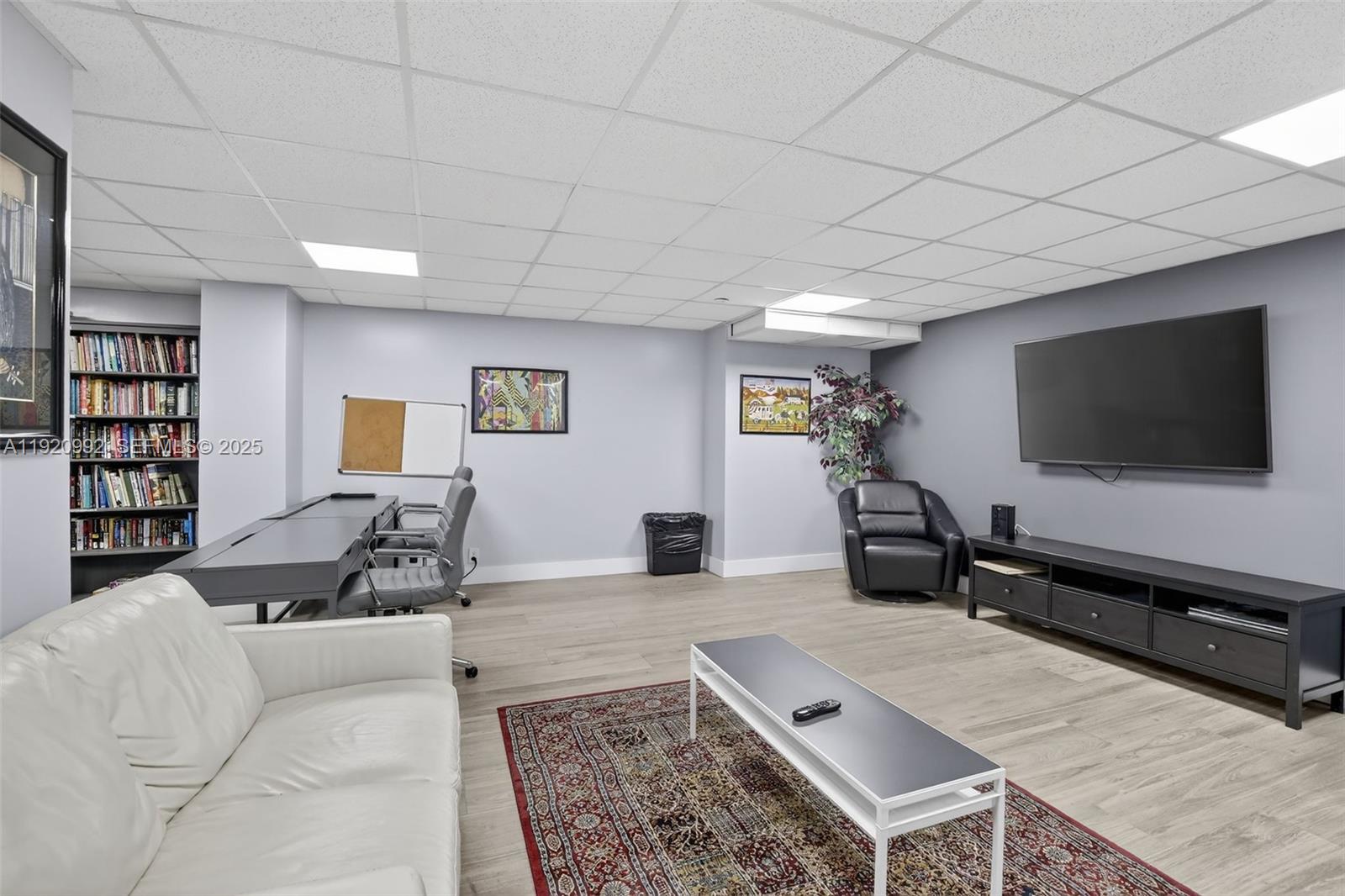 MYSTIC POINTE CONDO NO TH - Residential